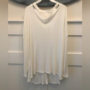 My Story Women's White Waffle Knit Long Sleeve V neck Tunic cream white